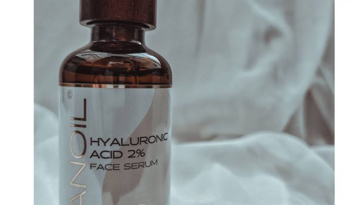 Lieblingsgesichtsserum mit Hyaluronsäure Nanoil